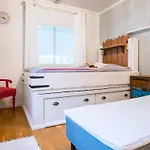 Tyttelsson By Interhome *