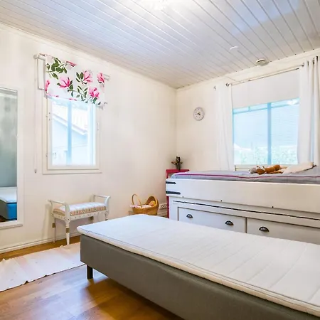 Holiday home Tyttelsson By Interhome