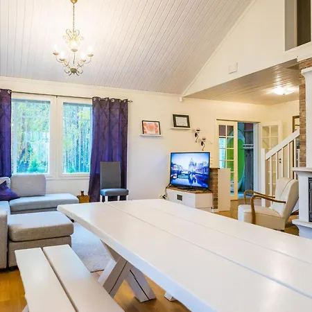 Holiday home Tyttelsson By Interhome